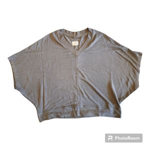 EUC Lou & Grey Short Sleeved Pancho Size L